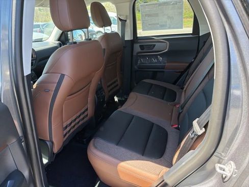 New 2026 Ford Bronco Sport Outer Banks AWD/4WD image 8