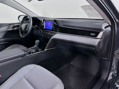 Certified 2025 Toyota Camry LE image 29
