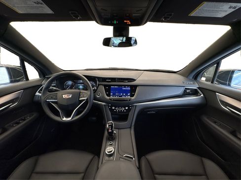 Certified 2023 Cadillac XT6 Luxury FWD image 23