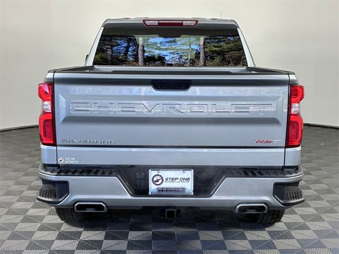 Used 2024 Chevrolet Silverado 1500 RST w/ Z71 Off-Road Package image 5
