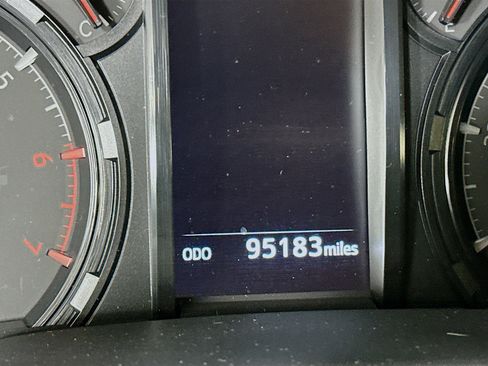 Used 2021 Toyota 4Runner SR5 image 19