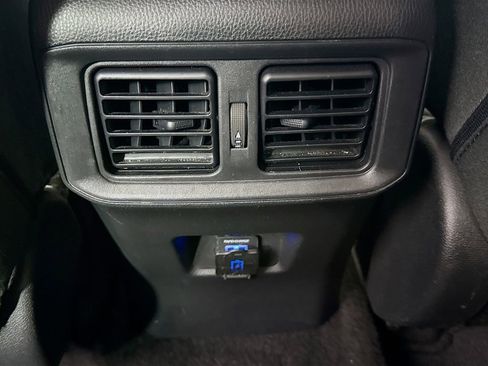 Certified 2022 Toyota RAV4 LE image 24