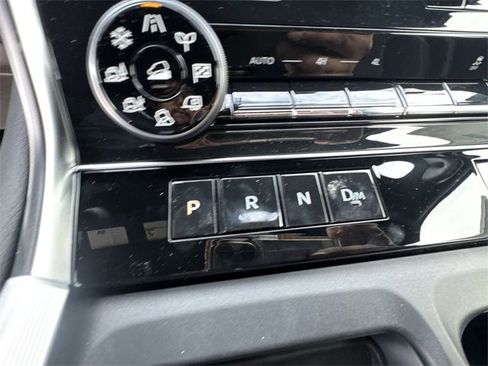 New 2026 Nissan Armada SL w/ Captain's Chari Seat Package image 19