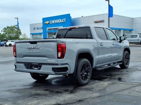 Used 2024 GMC Sierra 1500 Elevation AWD/4WD image 17