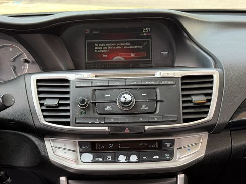 Used 2015 Honda Accord Sport image 19