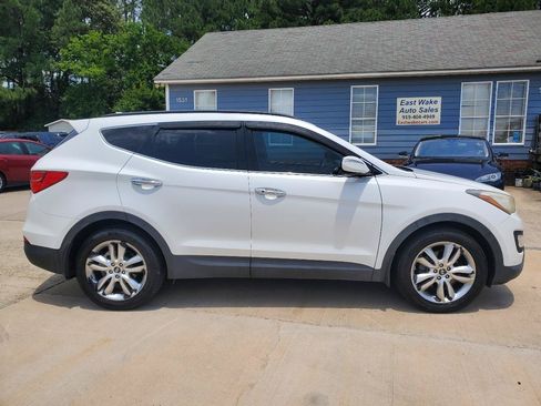 Used 2014 Hyundai Santa Fe Sport 2.0T w/ Navigation Package 06 FWD image 4