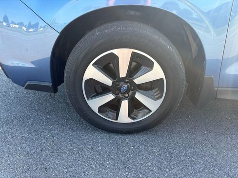 Used 2017 Subaru Forester 2.5i Premium image 12