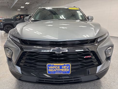 Used 2024 Chevrolet Blazer RS w/ Enhanced Convenience Package image 2
