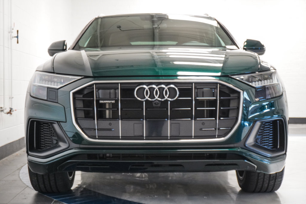 Used 2023 Audi Q8 Premium Plus AWD/4WD image 32