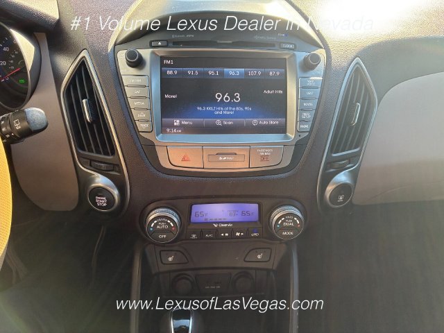 Used 2015 Hyundai Tucson Limited w/ Option Group 03 FWD image 6