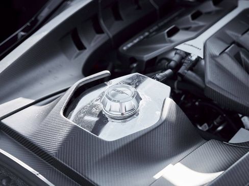 Used 2020 Ford GT Carbon Series RWD image 35