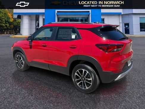 New 2026 Chevrolet TrailBlazer LT w/ Convenience Package AWD/4WD image 7