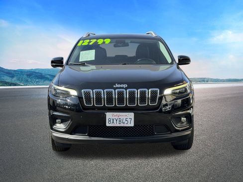 Certified 2019 Jeep Cherokee Latitude Plus FWD image 3