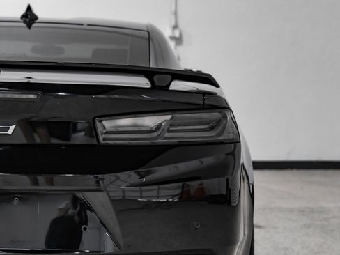 Used 2017 Chevrolet Camaro SS RWD image 49