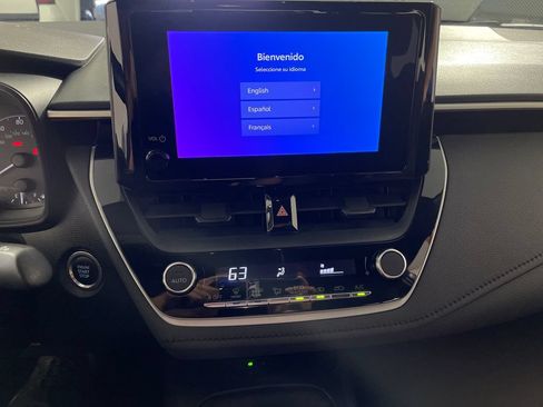Certified 2024 Toyota Corolla SE w/ SE Premium Package FWD image 20