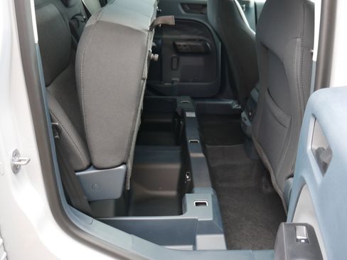 New 2025 Ford Maverick XLT w/ XLT Luxury Package image 28