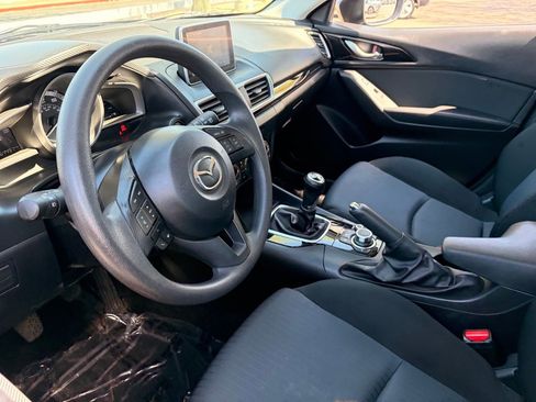Used 2016 MAZDA MAZDA3 i Sport FWD image 12