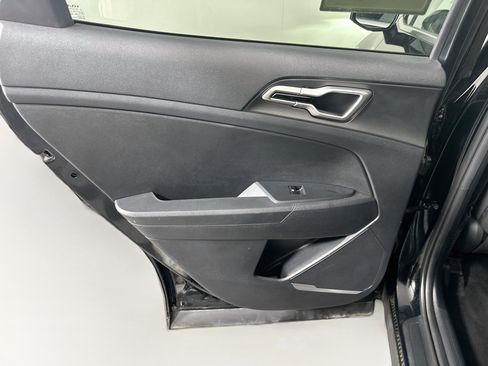 Used 2026 Kia Sportage LX FWD image 25