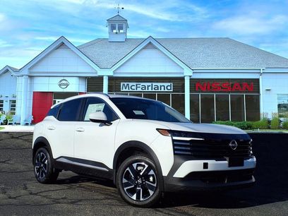 New 2025 Nissan Kicks SV