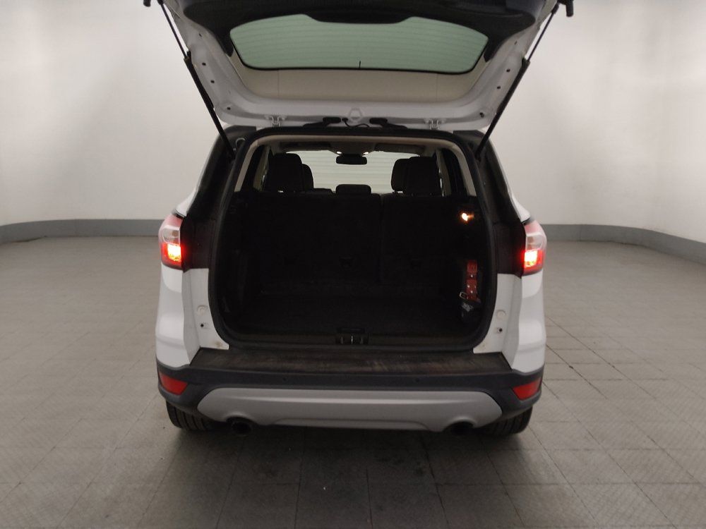 Used 2018 Ford Escape SE w/ Ford Safe & Smart Package AWD/4WD image 29