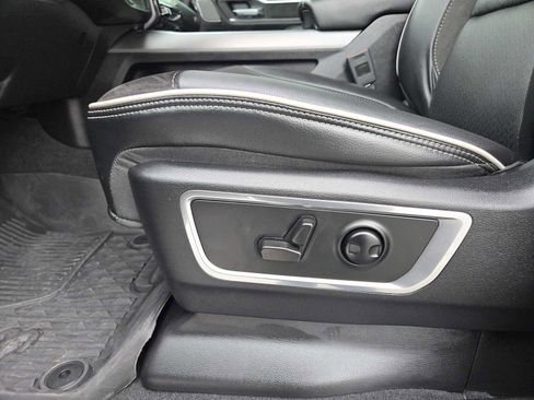 Used 2025 RAM 1500 Laramie w/ Night Edition AWD/4WD image 23