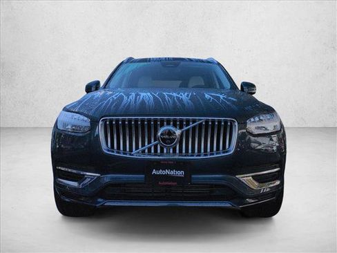 Certified 2023 Volvo XC90 T8 Ultimate w/ Protection Package image 2