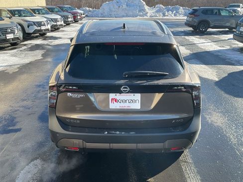 New 2026 Nissan Kicks SV w/ SV Premium Package image 6