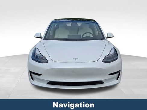 Used 2023 Tesla Model 3 Standard Range RWD image 2