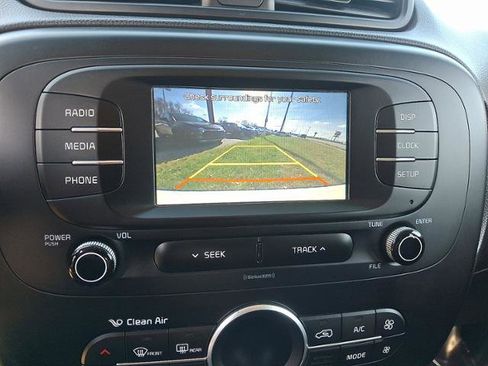 Used 2017 Kia Soul + w/ Designer's Package image 16