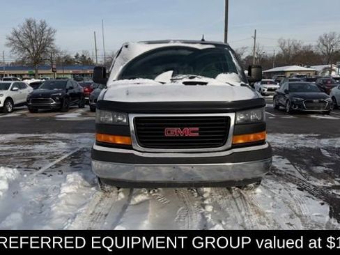 Used 2014 GMC Savana 1500 LT w/ LT Preferred Equipment Group image 2