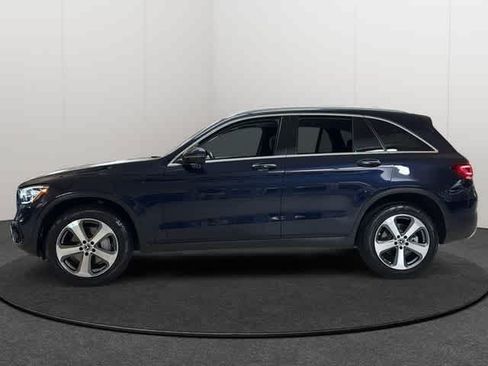 Certified 2022 Mercedes-Benz GLC 300 4MATIC image 3