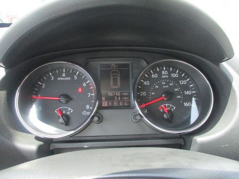 Used 2012 Nissan Rogue SL AWD/4WD image 28