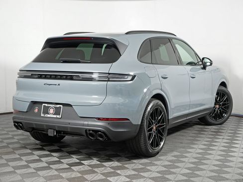 New 2026 Porsche Cayenne S AWD/4WD image 7