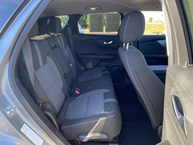 Used 2025 Chevrolet Blazer LT FWD image 14