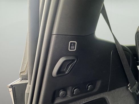 Used 2023 Jeep Grand Wagoneer Series II image 52