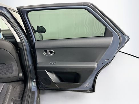 Used 2024 Hyundai Ioniq 5 SE image 29