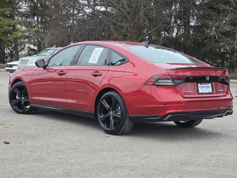 Used 2023 Honda Accord Sport image 16