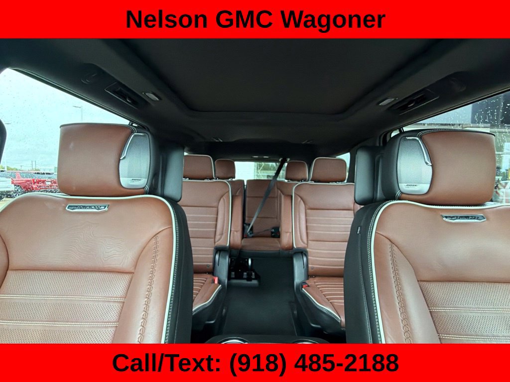 Used 2023 GMC Yukon Denali Ultimate AWD/4WD image 43