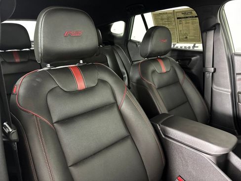 Used 2024 Chevrolet Trax RS FWD image 28