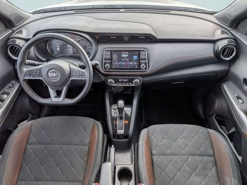 Used 2020 Nissan Kicks SR FWD image 14