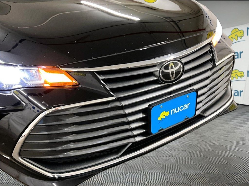 Used 2021 Toyota Avalon XLE AWD/4WD image 30