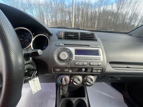 Used 2008 Honda Fit Sport image 11
