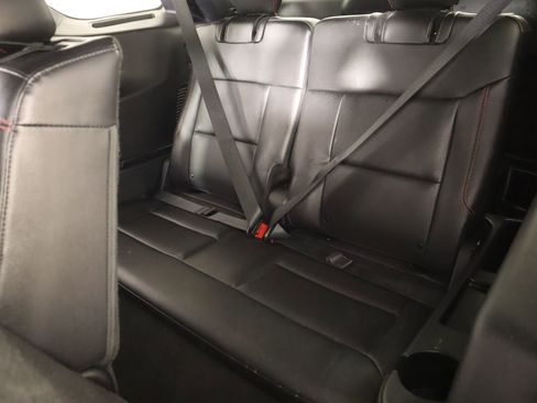 Used 2023 Ford Explorer ST-Line image 14