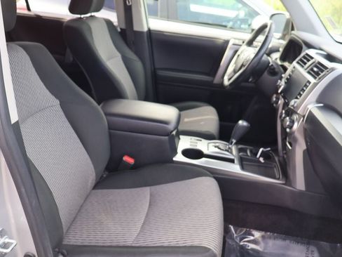 Used 2024 Toyota 4Runner SR5 RWD image 20