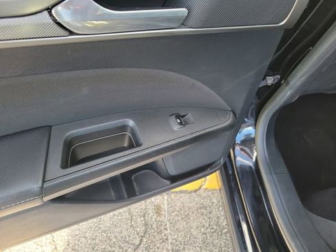 Used 2020 Ford Fusion SE FWD image 10