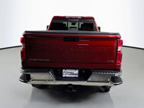 Used 2024 Chevrolet Silverado 2500 LTZ w/ LTZ Convenience Package AWD/4WD image 12
