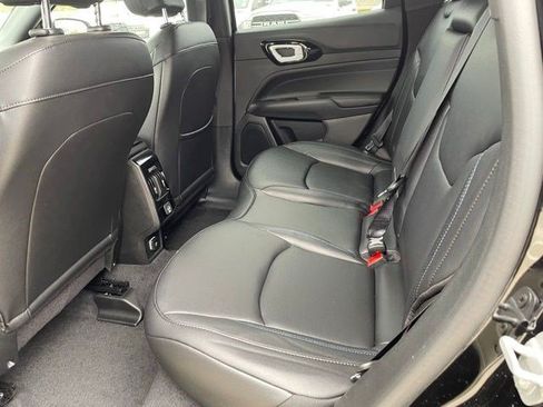 New 2026 Jeep Compass Limited AWD/4WD image 9