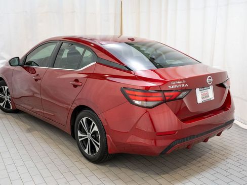 Certified 2021 Nissan Sentra SV image 3