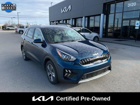 Certified 2022 Kia Niro LXS image 1