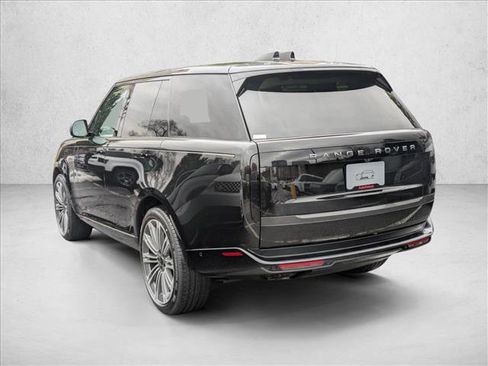 New 2026 Land Rover Range Rover SE image 9